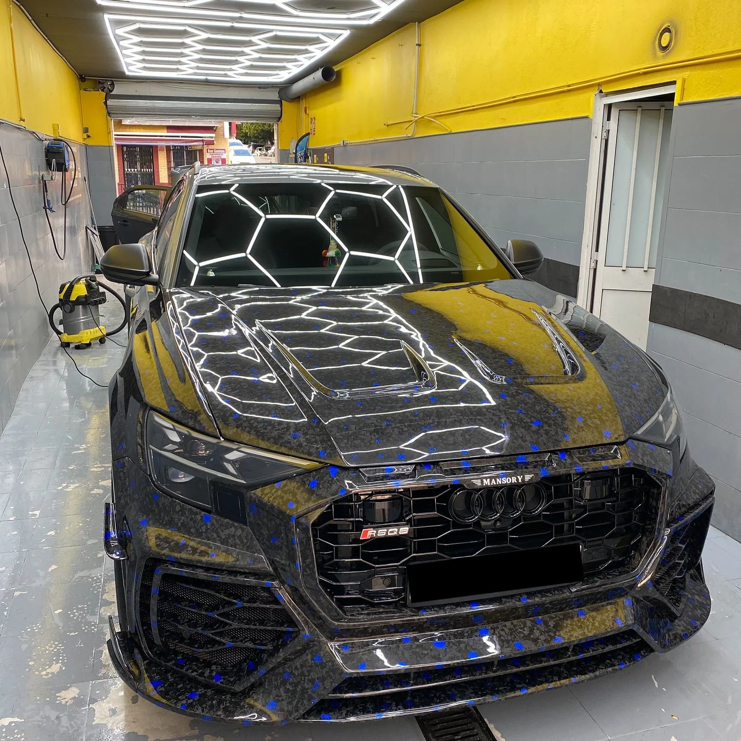Audi RS Q8: detailing at our car wash in San Pedro de Alcántara, Marbella