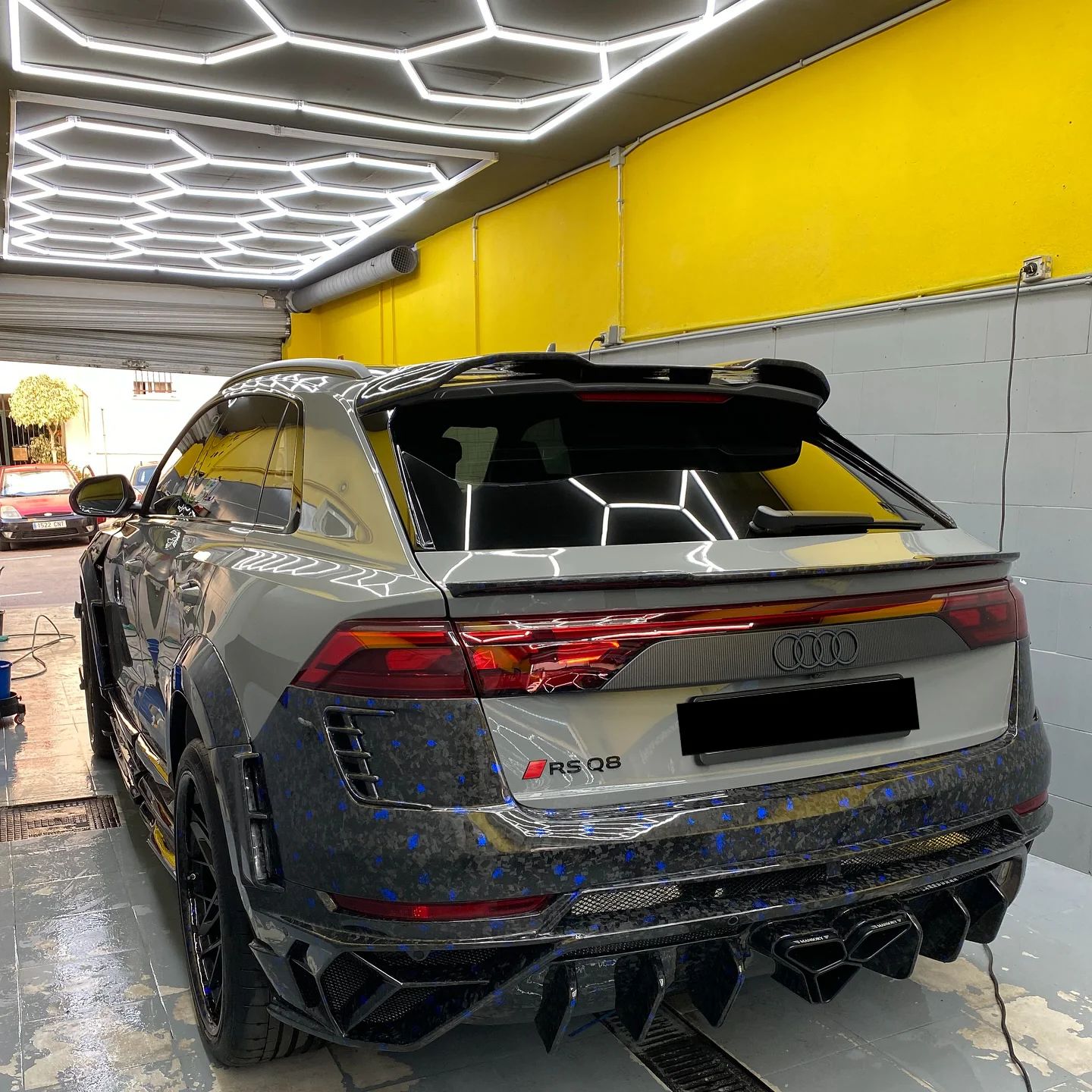 Audi RS Q8: detailing at our car wash in San Pedro de Alcántara, Marbella