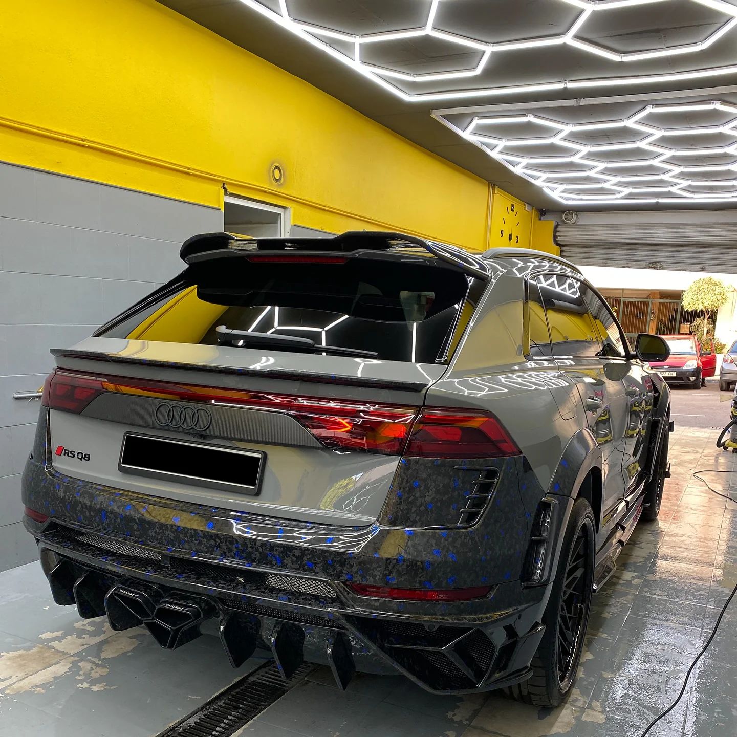 Audi RS Q8: detailing at our car wash in San Pedro de Alcántara, Marbella